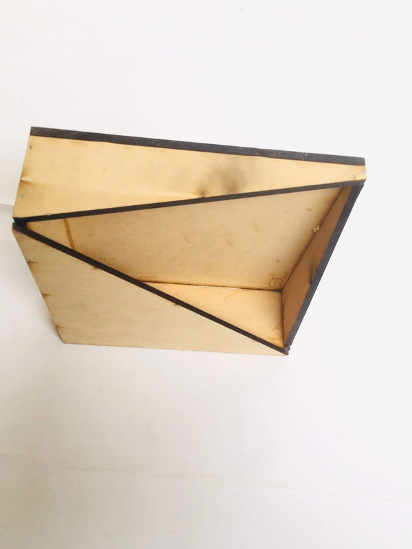 Square Tissue Holder  - 6/6"