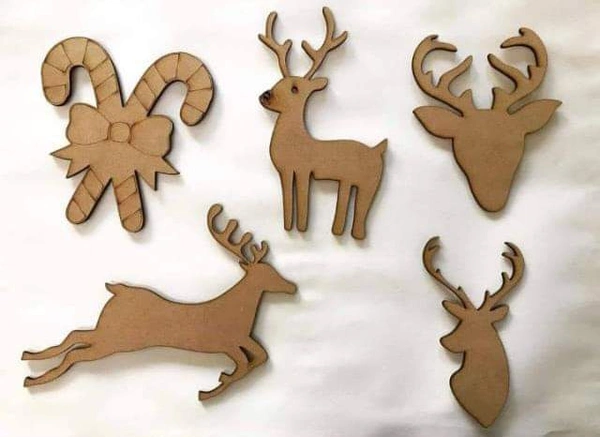 Christmas Embellishments -5 Pc - 2.5"