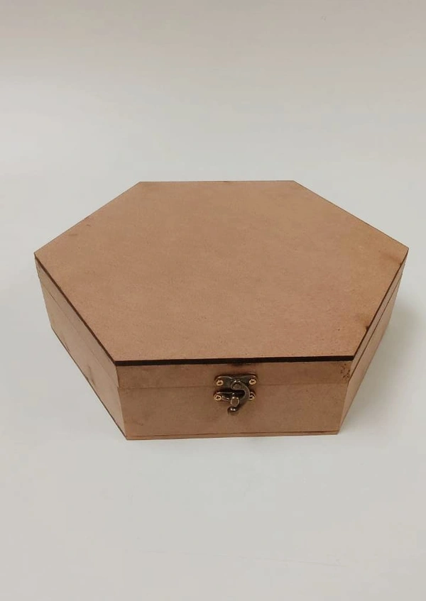 Hexagon Box - 7/7/2.5"