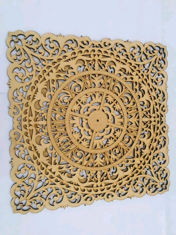 Victorian -Vintage Clock - 23/23"