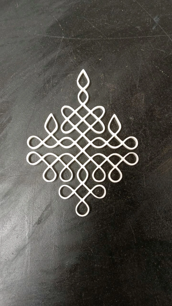 Kolam Cut Out -3 - 4", 2.5mm, White acrylic