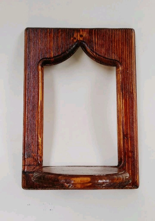 Pinewood Diya Stand - 10/7", Without Polish