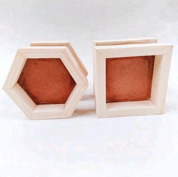 Pinewood Miniature Shadow Box/ Doll House - With Backhook, 3pc