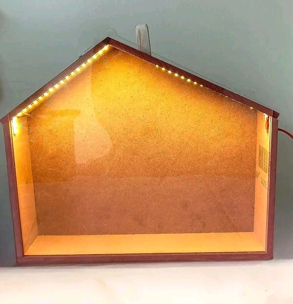 Hut Doll House Shadow Box  - 12/10/2.25"