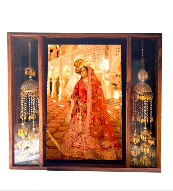 Kaleera , Varmala Preservation Teakwood Frame  - 20/20/4 inches