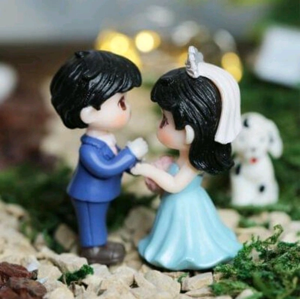 Miniature Wedding Couple Pair