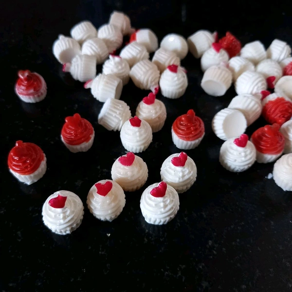Miniature Cup Cakes -5 Pc - 1.6cm Height