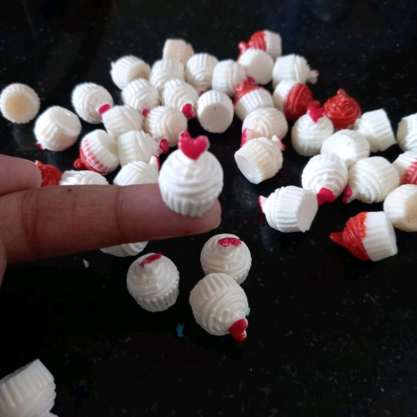 Miniature Cup Cakes -5 Pc - 1.6cm Height