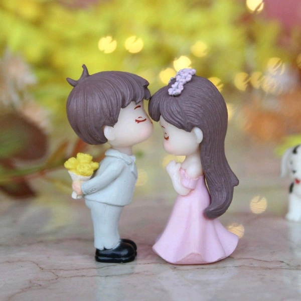 Miniature Wedding Couple Pair