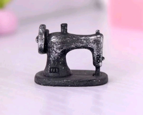 Miniature Sewing Machine 