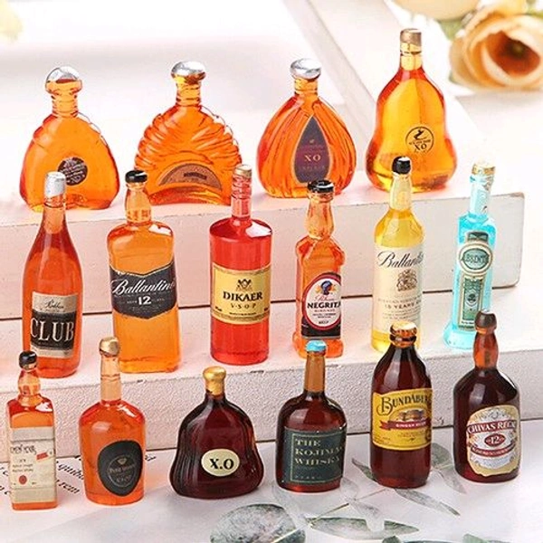 Miniature Whisky Bottee