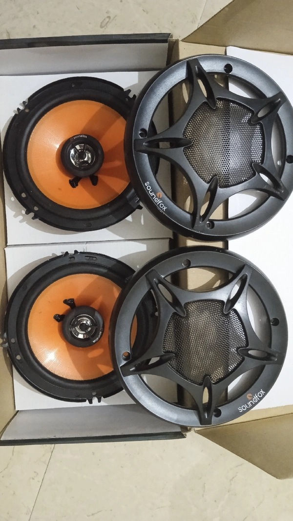 Car Speaker 6.5 inch Size , Sound Fox Brand, 2way Type, 350w Max Power,  One Set(two Speakers) Speaker With Dome Tweeter & Net