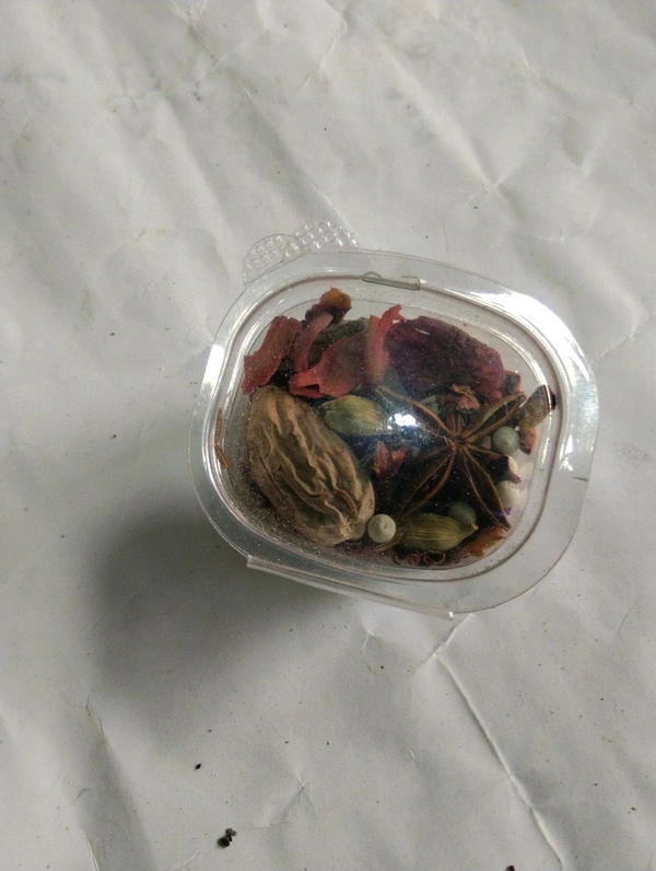 Biriyani Masala (গোটা) 1 Box 