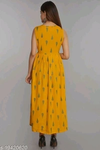 Printed Gown - xl, l, m, xxl