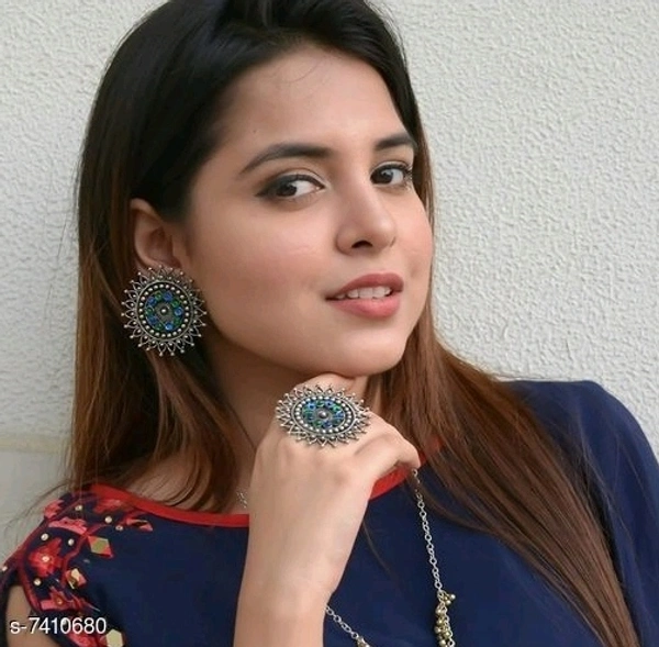 Beautiful Earrings With Ring
