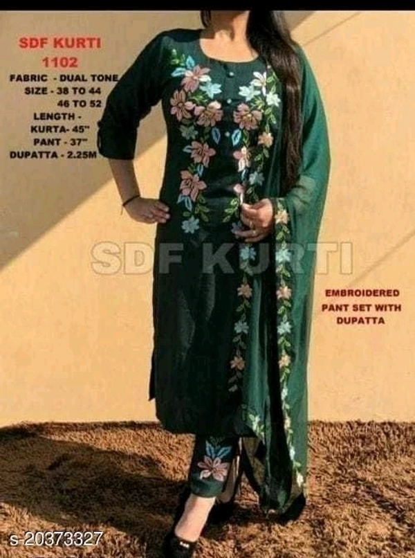Embroiderers Kurti Set - m