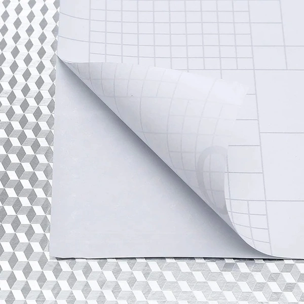 2 METER ALUMINIUM FOIL STICKER USED IN ALL KITCHEN PURPOSES TO PREVENT OILY AND GREASY STAINS OF FOOD WHILE COOKING.
