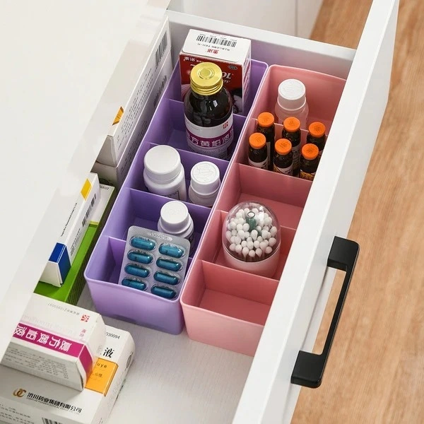 Dividers Tray Organizer Clear Plastic Case Storage Tray (Multicolour)