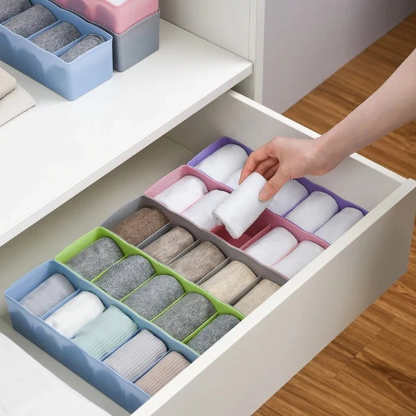 Dividers Tray Organizer Clear Plastic Case Storage Tray (Multicolour)