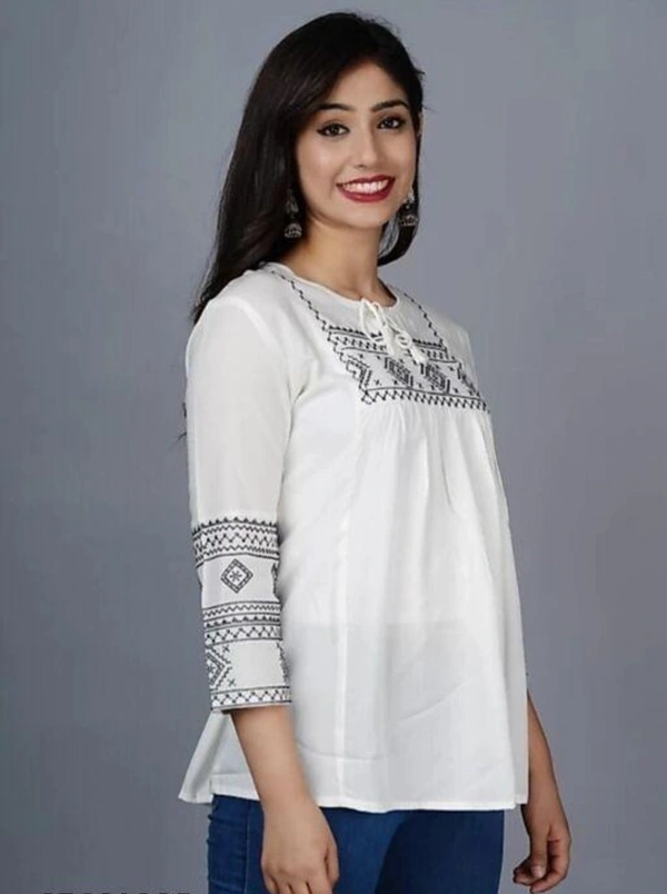 Jaya Garment Embroidery tops - White, M