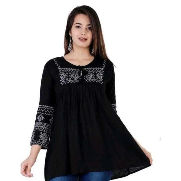 Jaya Garment Embroidery tops - Black, L