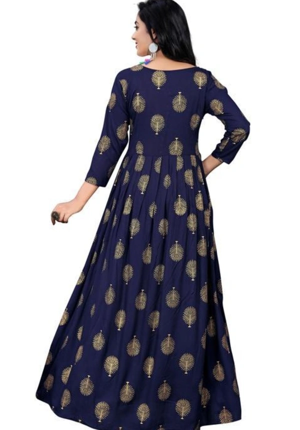 Trendy Women's FOIL LONG GOWN - Cherry Pie, M