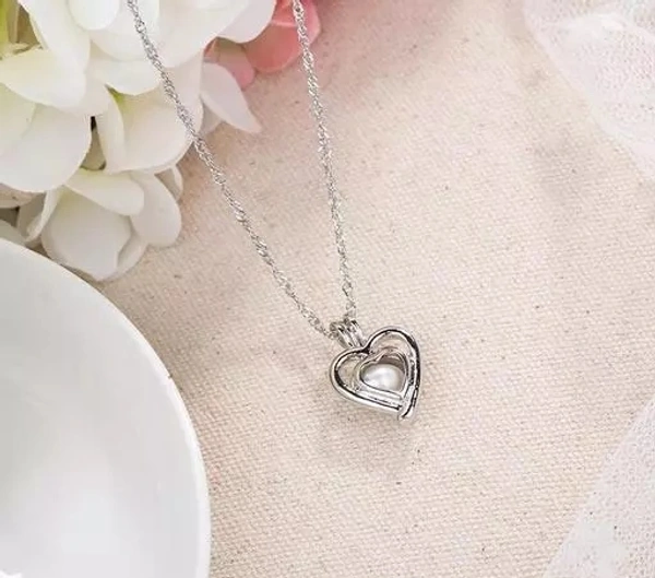 Glow in the Dark Luminous Heart Shape Pendant - Blue Glow