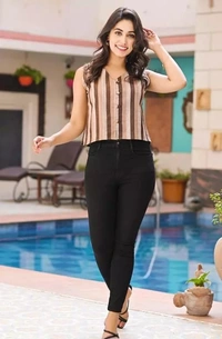 Rennede designed Cotton Sleeveless Tops For Women - S
