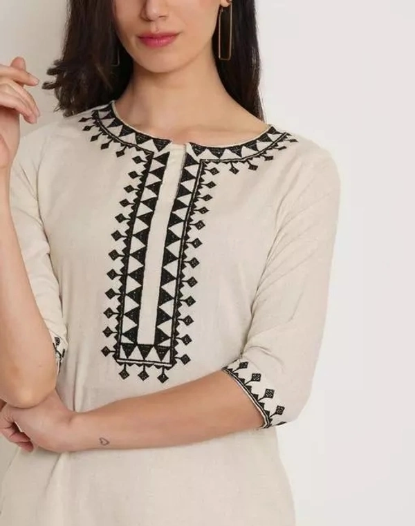 Brownvese Women Off White Cotton Embroidered Kurta and Pant Set - XS