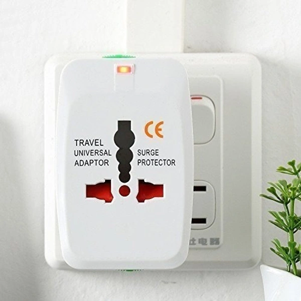 Latest Universal Travel Adapter Worldwide 2 USB Travel Adapter with Built in Dual USB Charger Ports