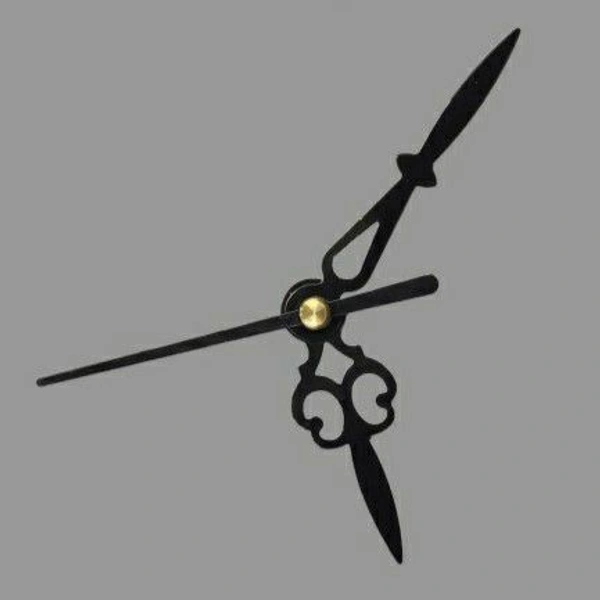 Mini Clock Hands2 - Black - 5*6.5*7 cm