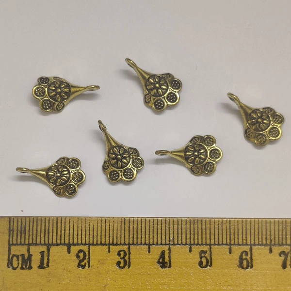 Flower Connector Gold Charm