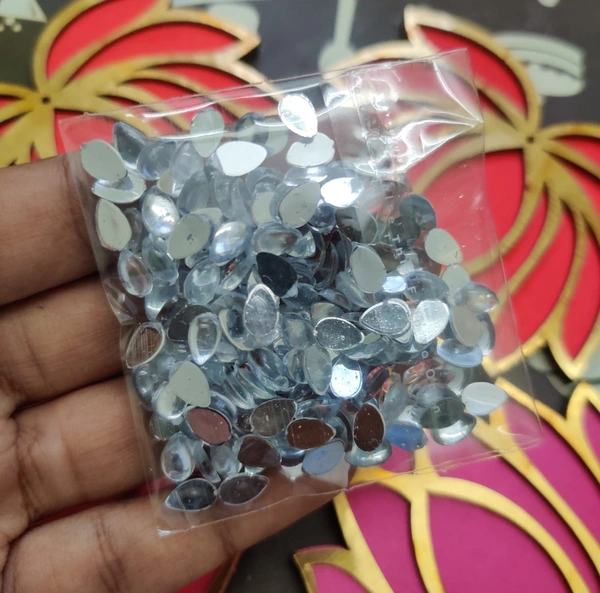 Silver teardrop chamkis