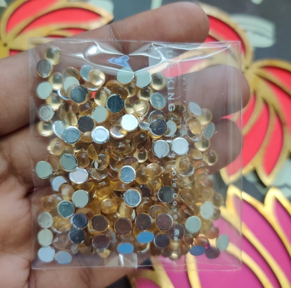 Gold flat chamkis