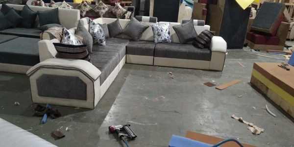 Ankitafurniture Victor