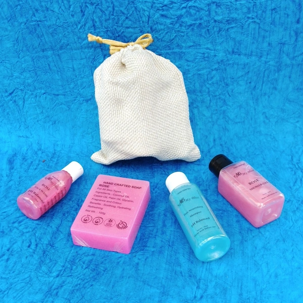 Travel Kit Hamper