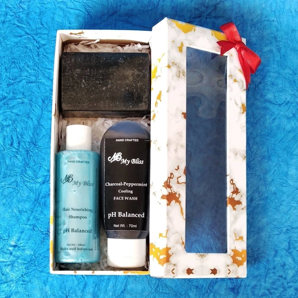 Charcoal Peppermint Hamper