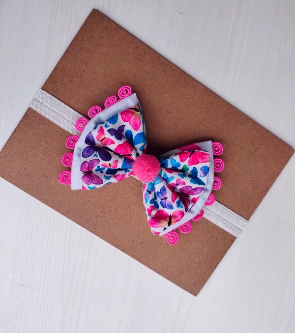 Butterfly Print Bow  - Multicolor, Medium