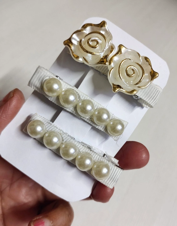 Pearl Hair Clips Set Of Three Clips - Medium Size Alligator Clips