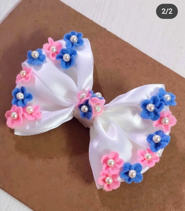 White Colour flower Embellished Bow Clip - Medium Size Alligator Clip