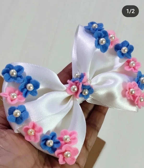 White Colour flower Embellished Bow Clip - Medium Size Alligator Clip