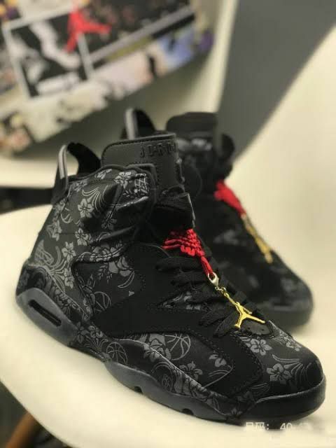 Jordan 6 hot sale triple black