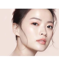 COLORS QUEEN Very Me PEACH ME PERFECT SKIN GLOW (FOUNDATION) - 01 IVORY, COLORS QUEEN, 30ml