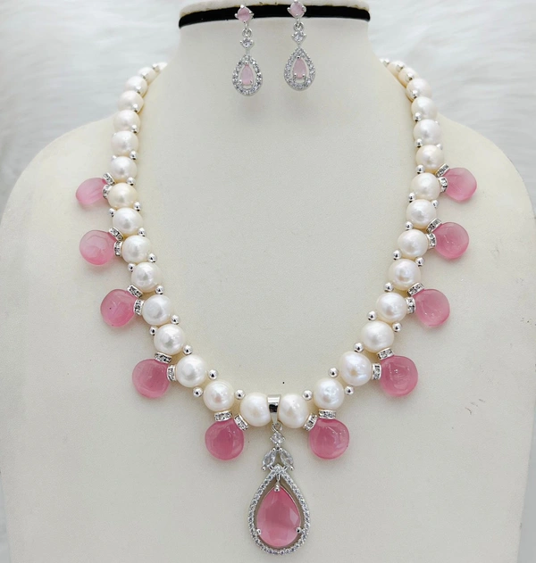 Button Pearl Necklace - PN331 - Lavender Rose, 18 Inches, 4-6 MM