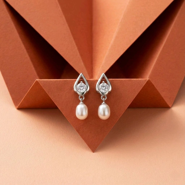 Pearl Earring - PE107 - White, 4 MM, Silver