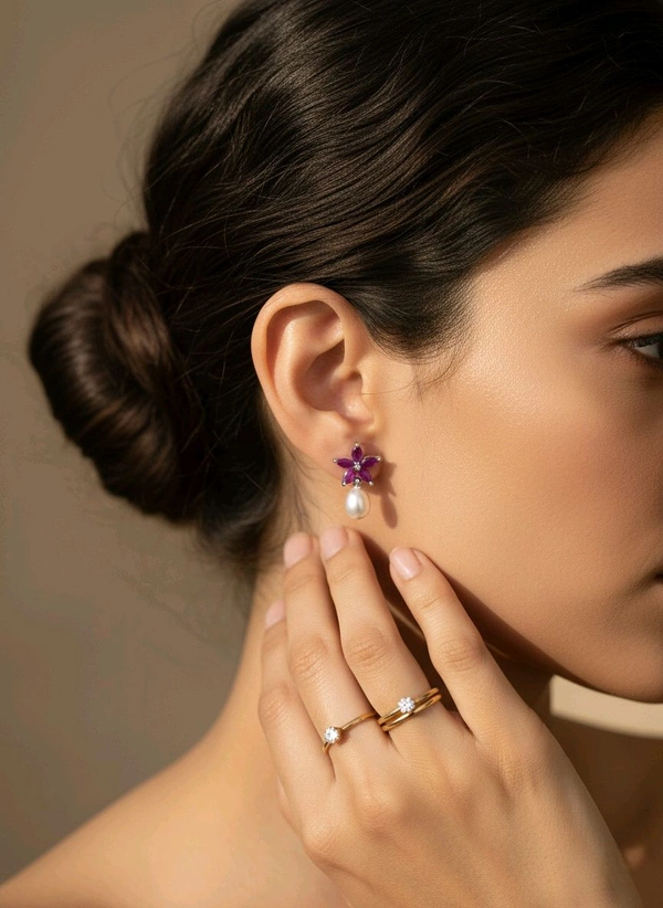 Pearl Earring - PE105 - White, 4 MM, Silver