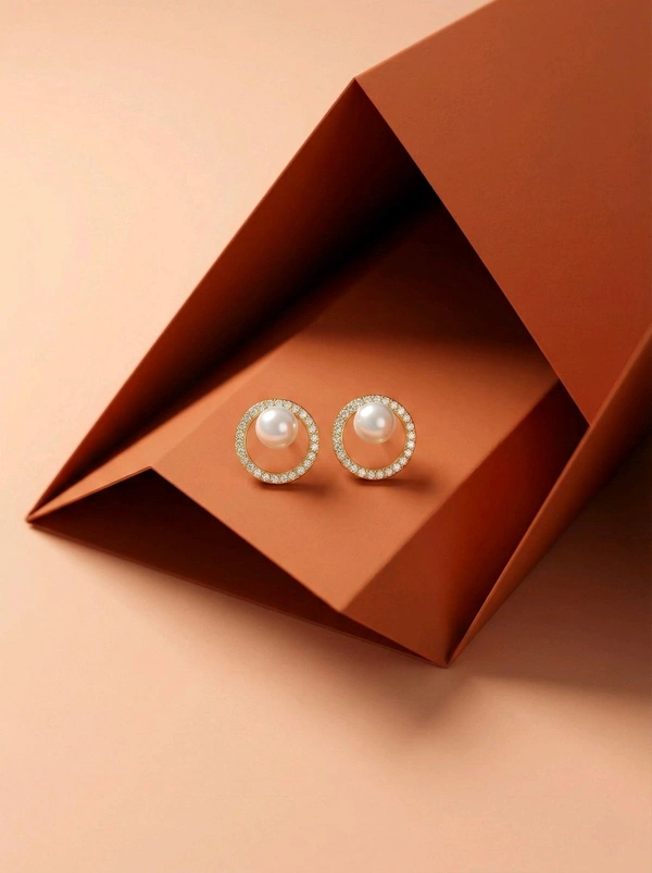 Pearl Earring - PE102 - White, 4 MM, Gold