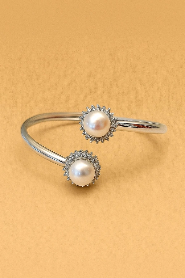 Pearl Bracelet - PB108 - Adjustable, White, Silver