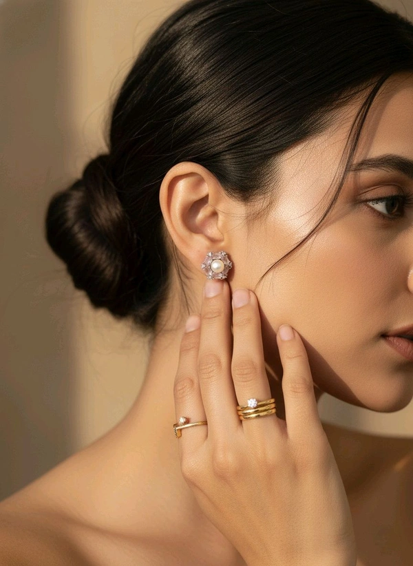 Pearl Earrings - PE129 - Silver, White, 4 MM