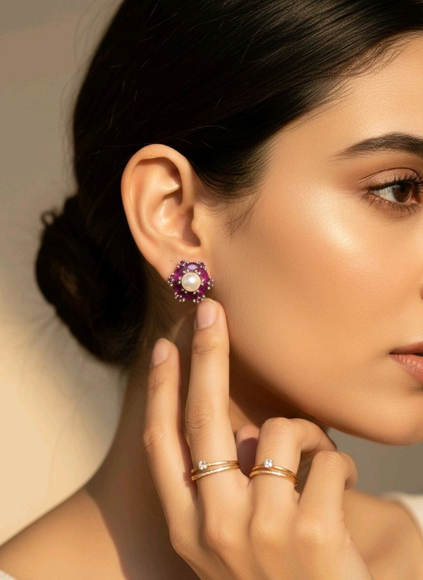 Pearl Earrings - PE146 - Silver, White, 4 MM